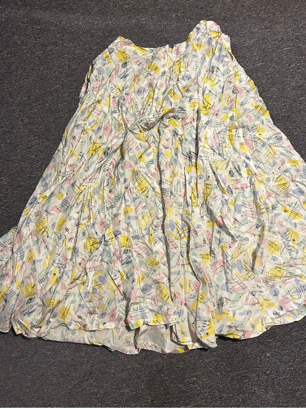 RARE Vintage 1980s Giuseppe Ann Taylor white Maxi Skirt with Pastel Print - Picture 3 of 5